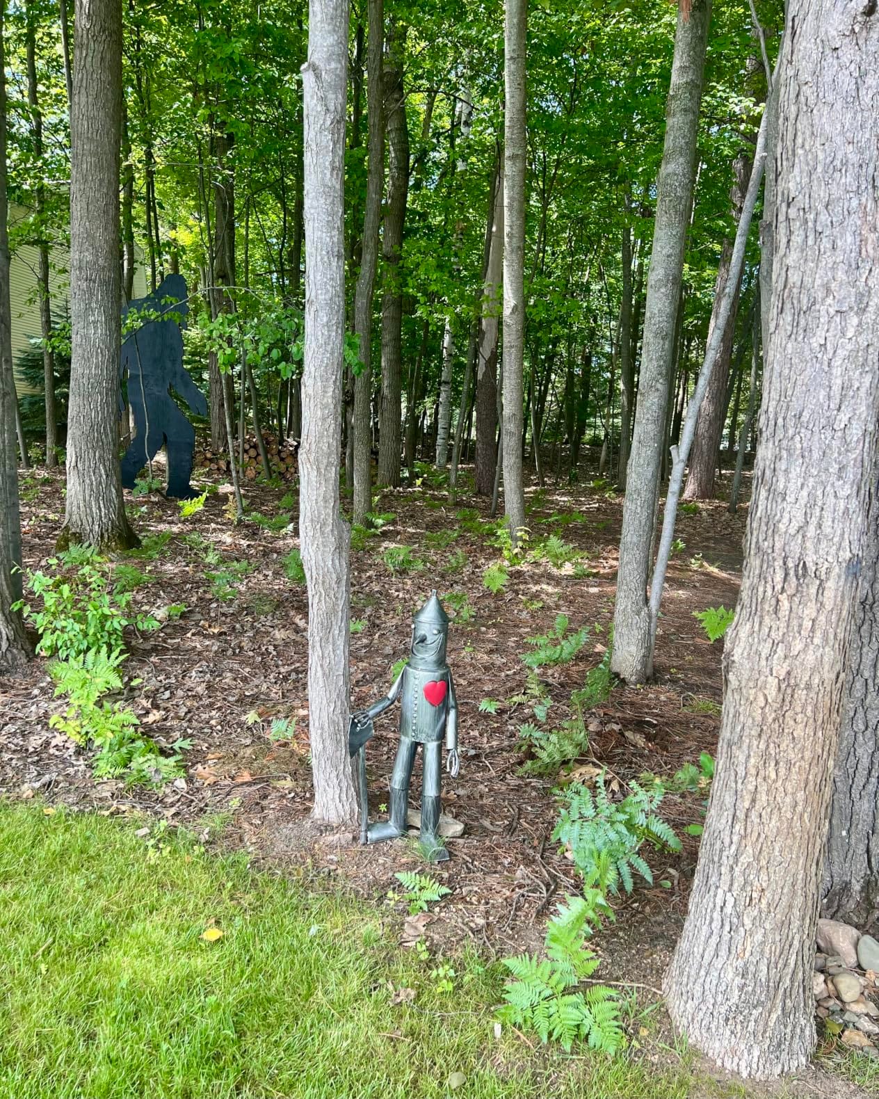 Bits and Pieces Tin Woodsman Tin Man Metal Garden Statue, 30