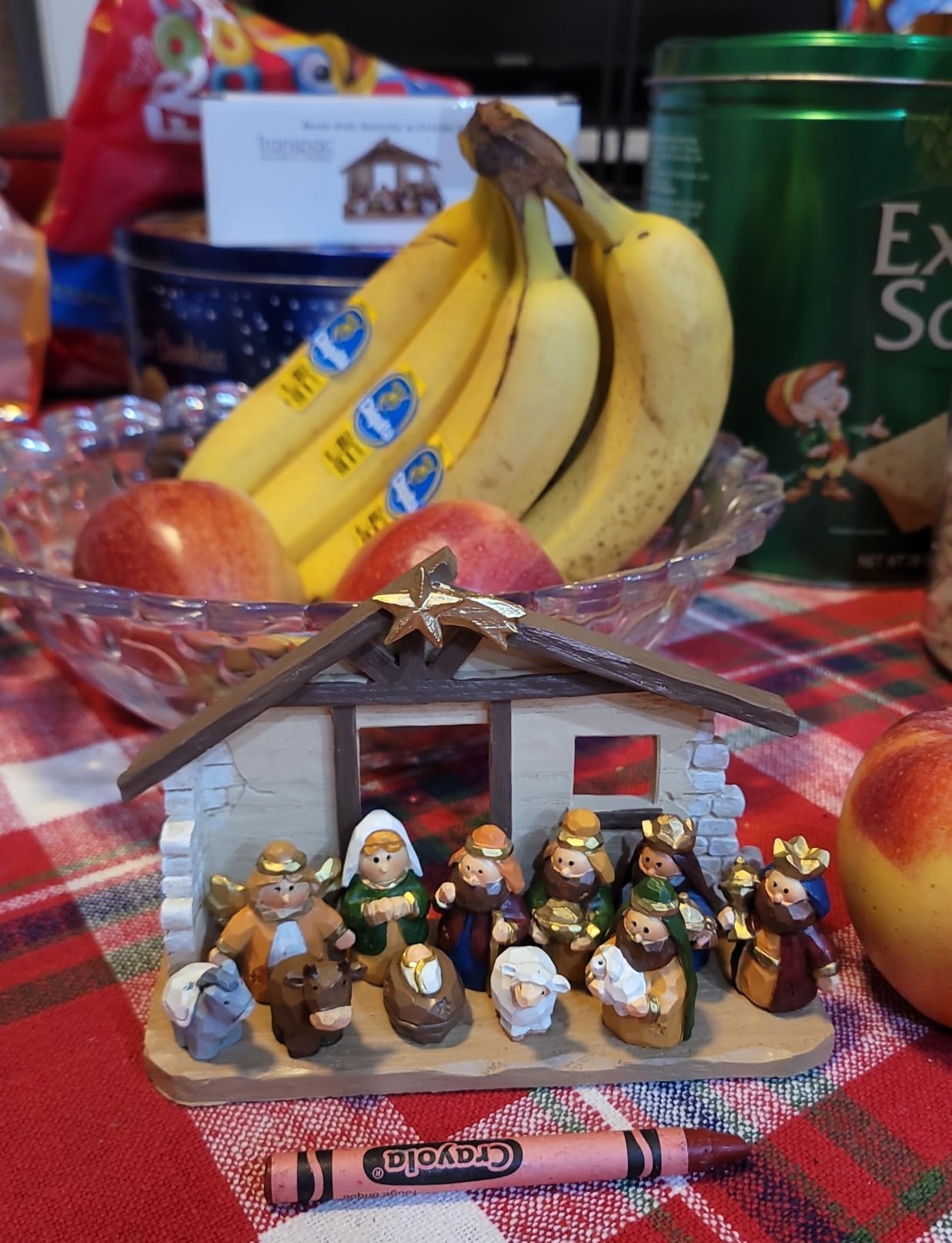 Transpac Imports, Inc. Charming Multicolor Classic Christmas Nativity Set of 11 Resin Figurines with Creche customer photo 2