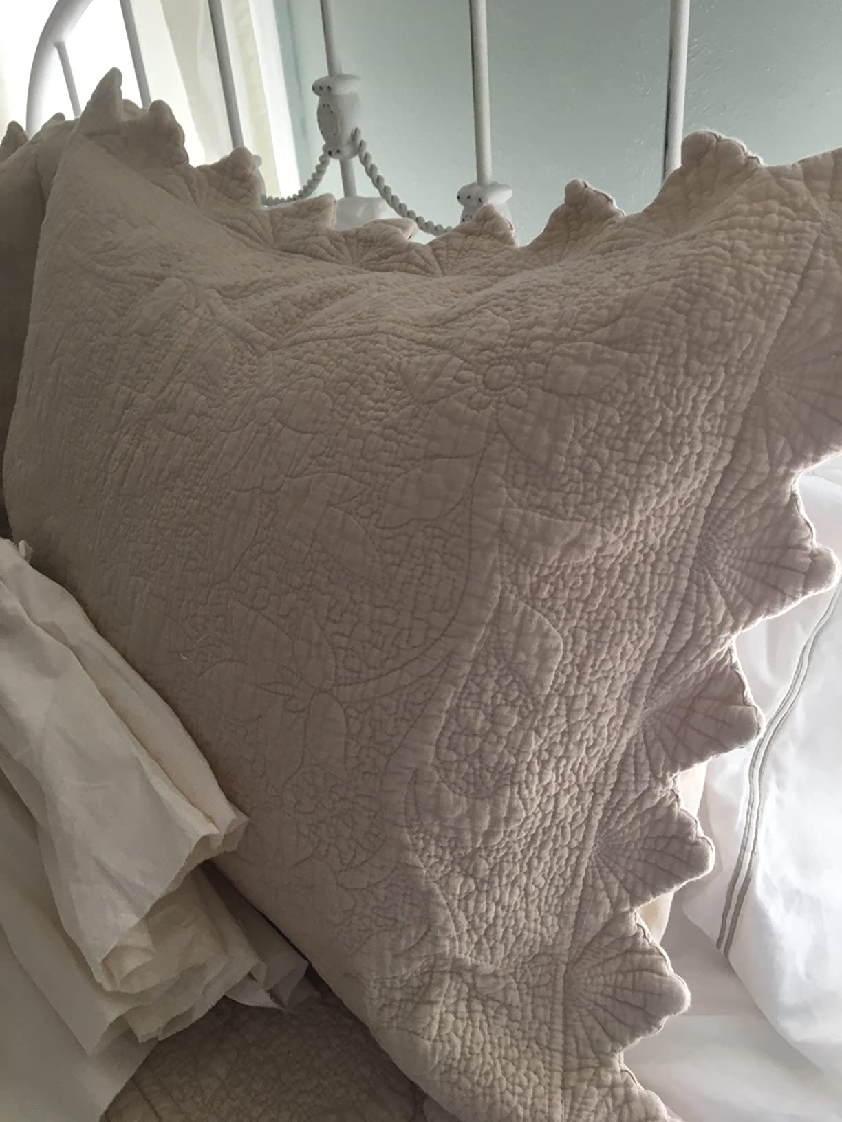 Brandream White Cotton Quilt Set Queen Scalloped Matelasse Coverlet 3PC customer photo 1