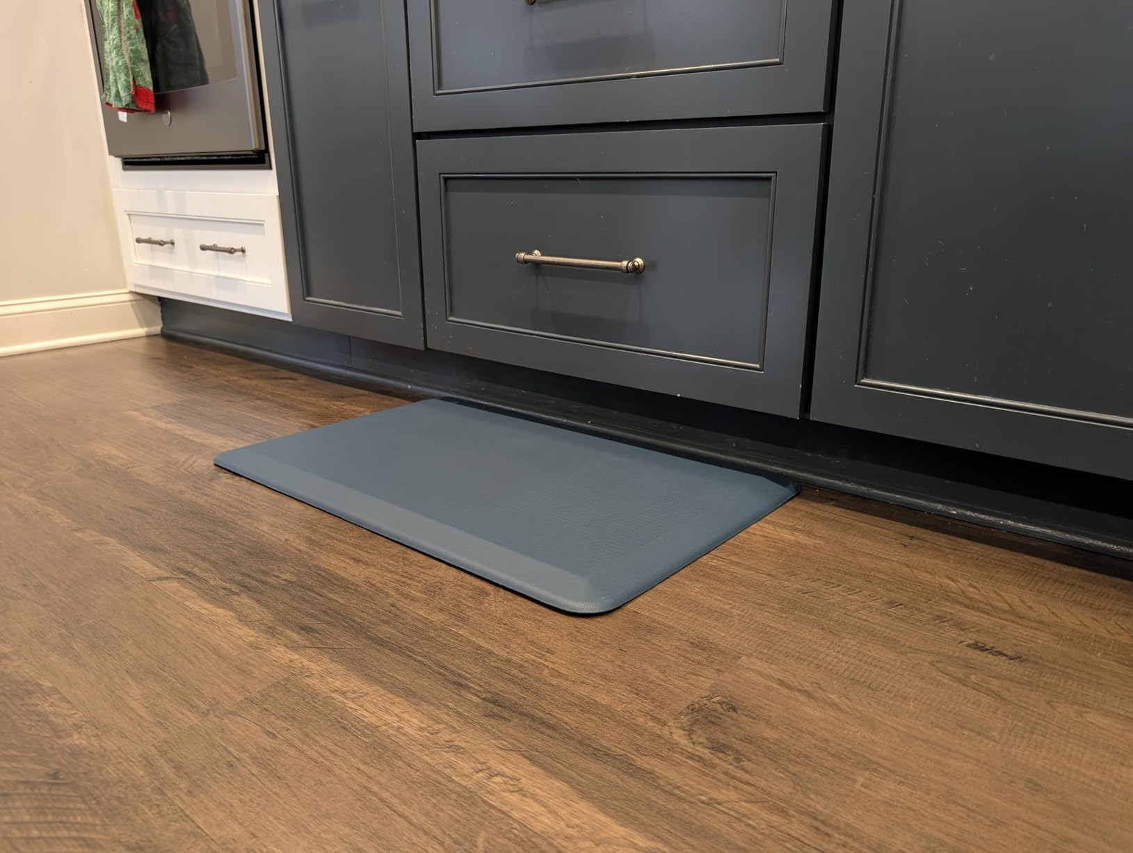 GORILLA GRIP Cushioned Antifatigue Kitchen Mat for Floor, 32x20, Black customer photo 2