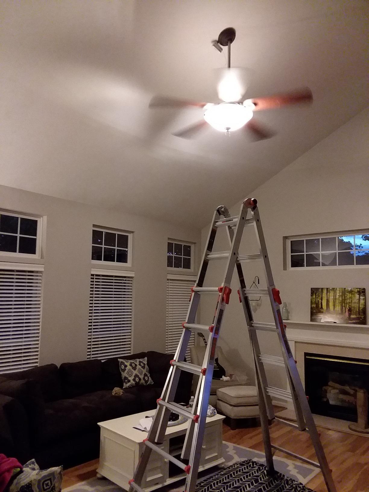 Little Giant Velocity, Aluminum Ladder, 26 ft Reach, 15426-001 customer photo 1