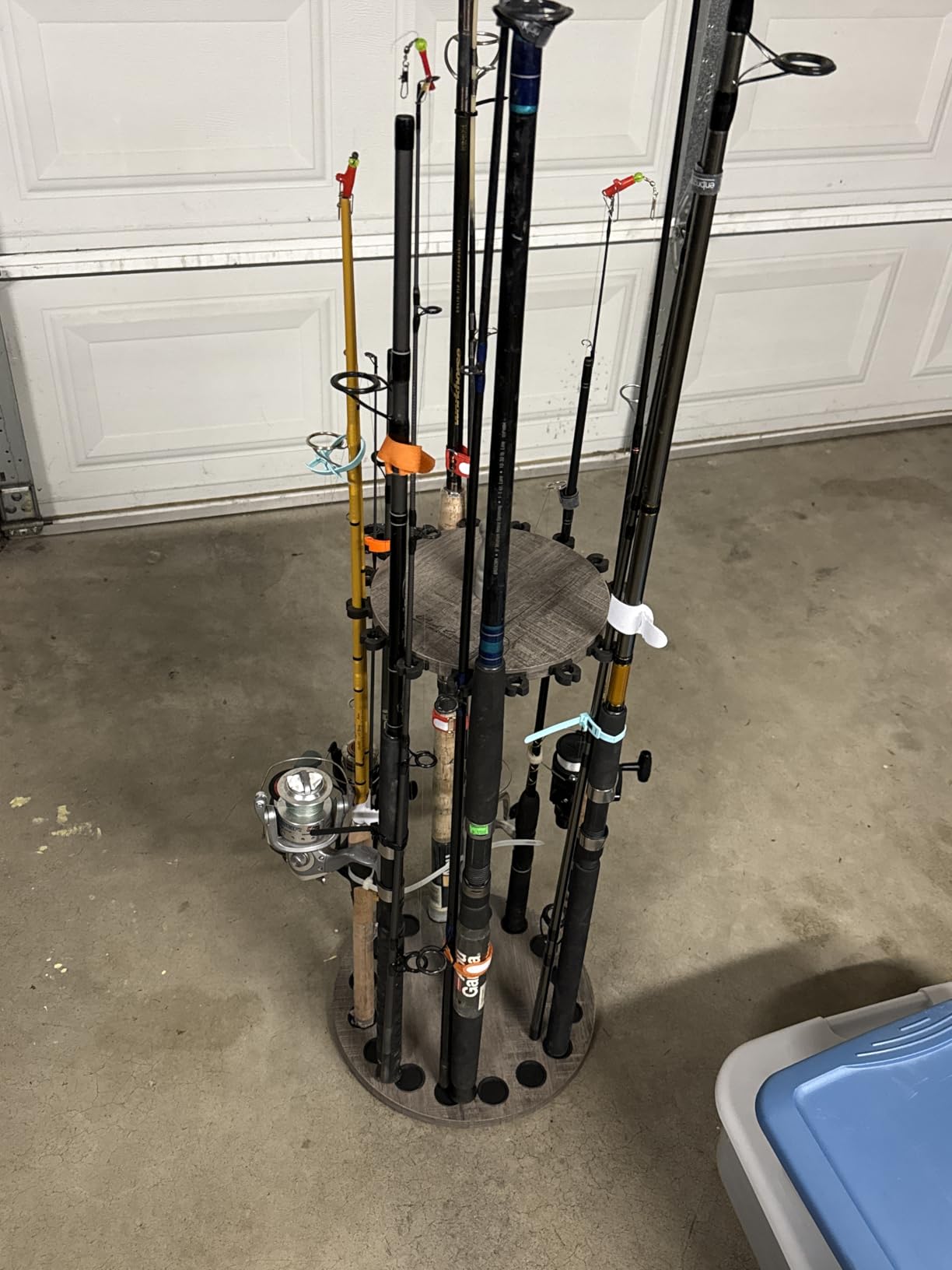 Rush Creek Creations 16-Rod Round Fishing Rod Holder for Garage, Tackle Box | 360° Access Fishing Pole Holder for Rods, Reels, Gear, Accessories, And Tackle Box, Securely Holds 16 Rods, Light Wood Grain customer photo 1