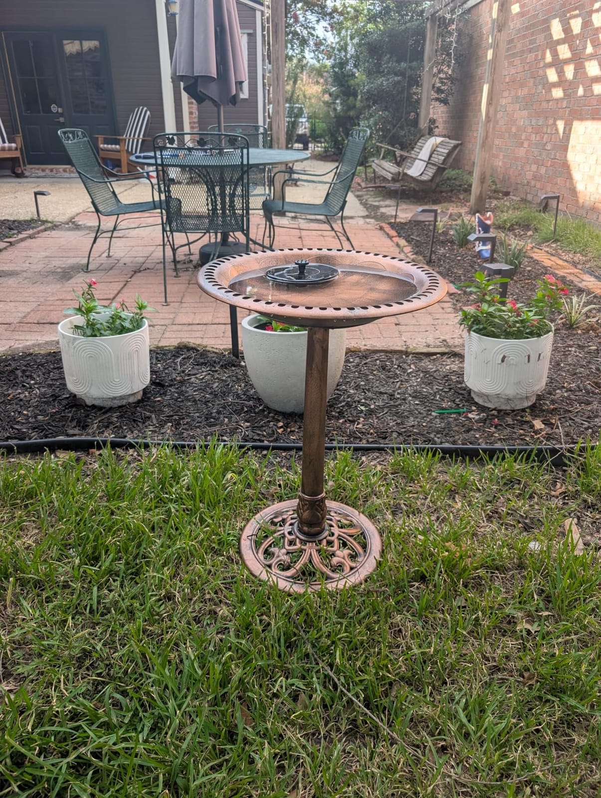 Best Choice Products 28in Pedestal Bird Bath, Vintage Outdoor Resin Accent Decoration w/Fleur-de-Lis Accents - Green customer photo 2