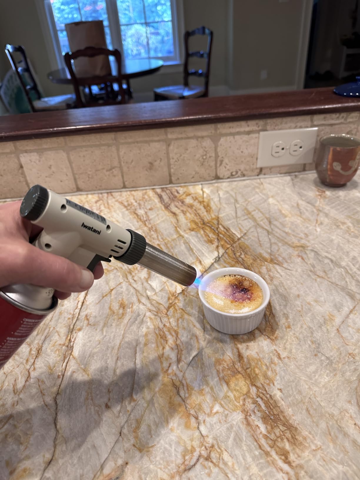 Iwatani PRO2 Culinary Professional Kitchen Butane Torch | Adjustable Flame Shape Strength 2700 F | Sous Vide Crème Brulee Pastries | Anti-flare | Incl. Stabilizing Stand | Butane Fuel Not Included customer photo 1