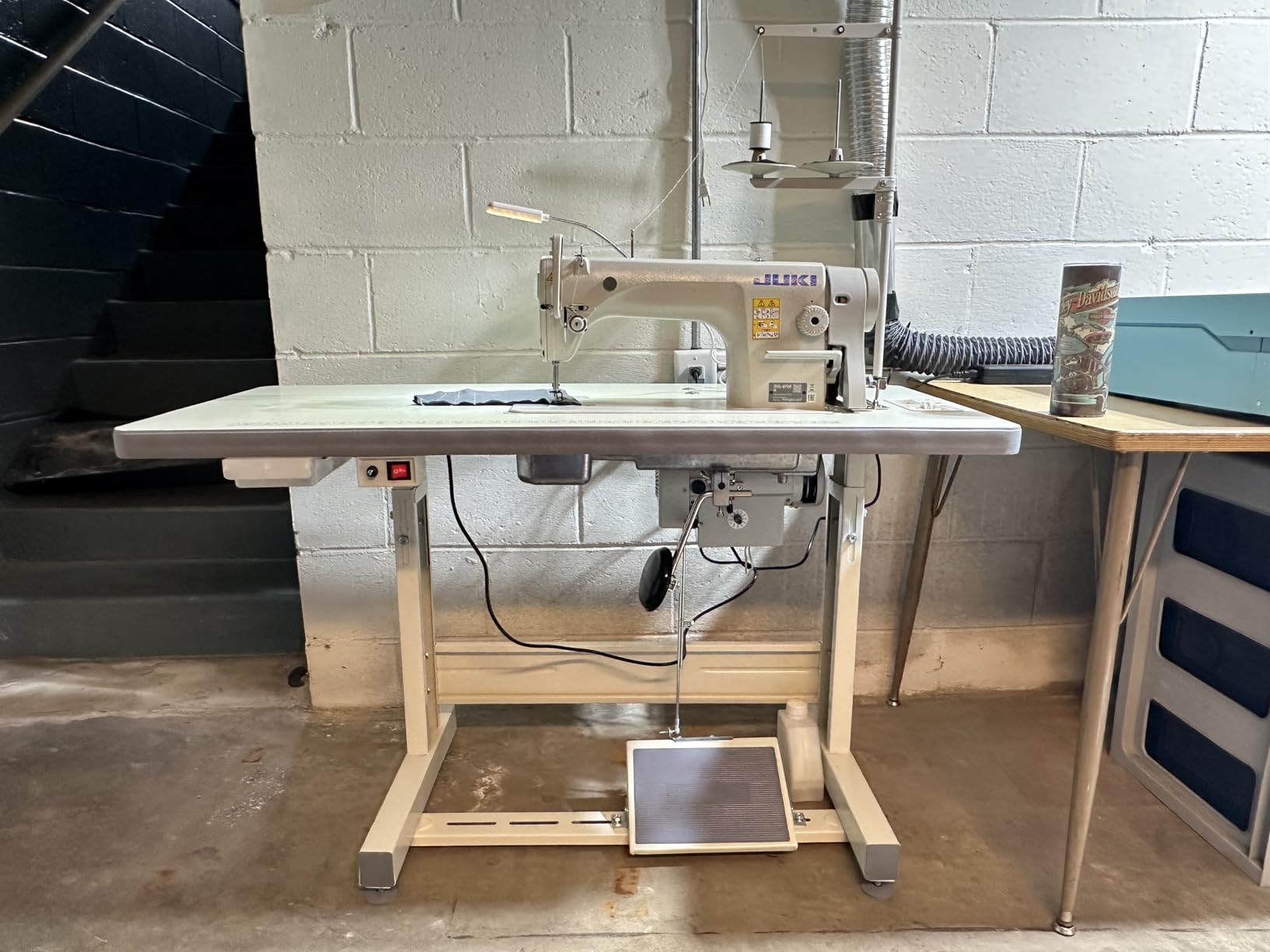 Juki DDL-8700-H Industrial Straight Stitch Sewing Machine, K.D table & Servo Motor DIY customer photo 2