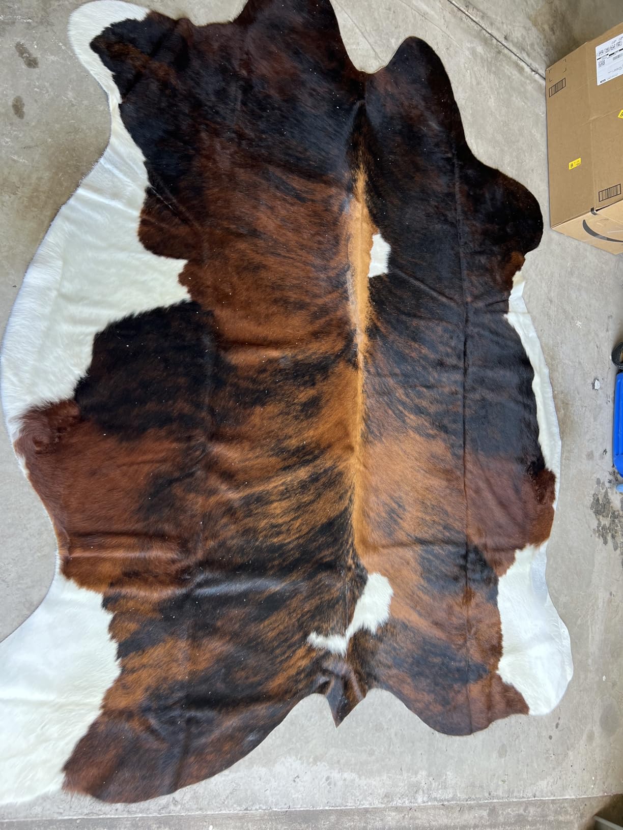 Sunshine Cowhides 100% Genuine Dark Brindle Tricolor Cowhide Rug - Modern Style Animal Skin Rug & Floor Carpet - Home Decor Area Rug for Living Room, Bedroom, Office & Kitchen Decor - Large (6x6-7ft) customer photo 1