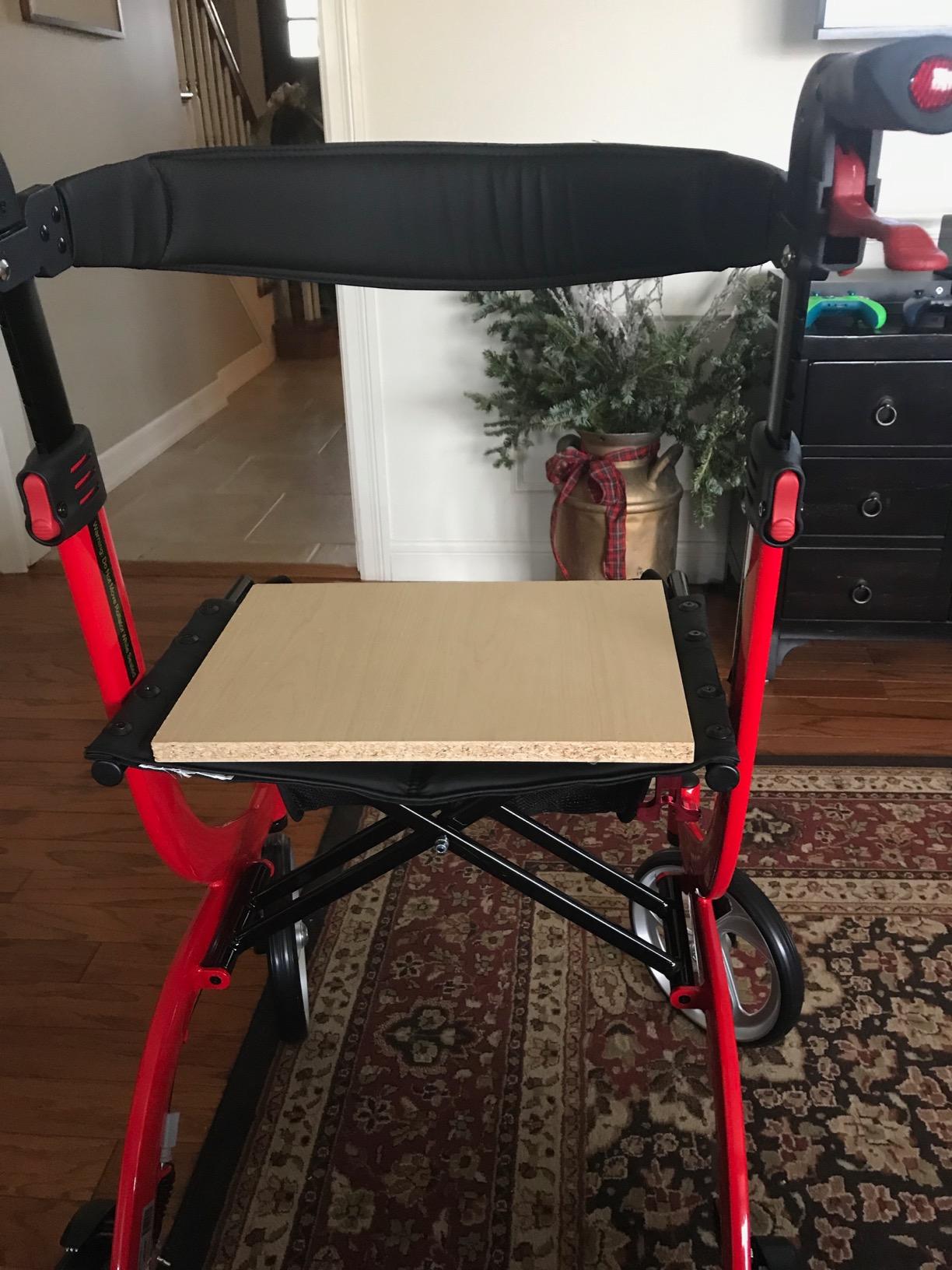 Drive Medical RTL10266CF Nitro Elite CF Rollator Walker with Seat, Black customer photo 1