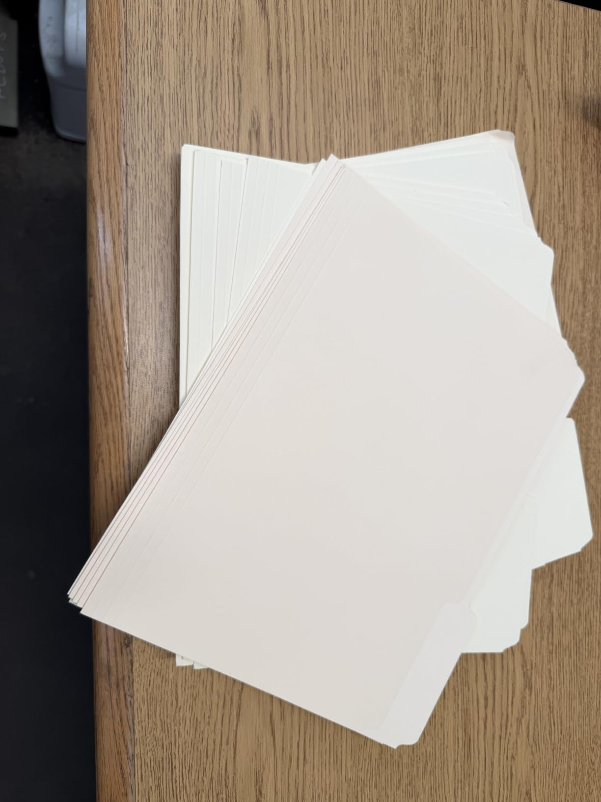 Amazon Basics Sturdy File Folders with Reinforced Tabs for Filing and Organization, 1/3-Cut Tab, Assorted Positions, Letter Size, 8.5x11 inches, Manila, 100-Pack customer photo 1