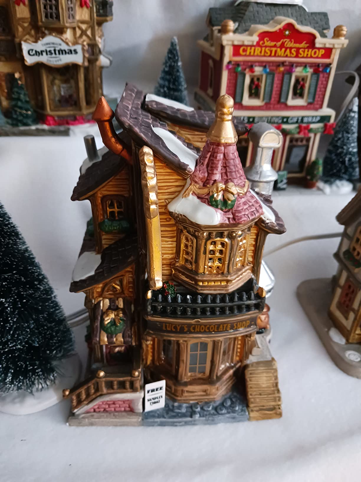 Lemax Christmas Village Lucys Chocolate Shop Battery Operated Led - 45052 customer photo 2
