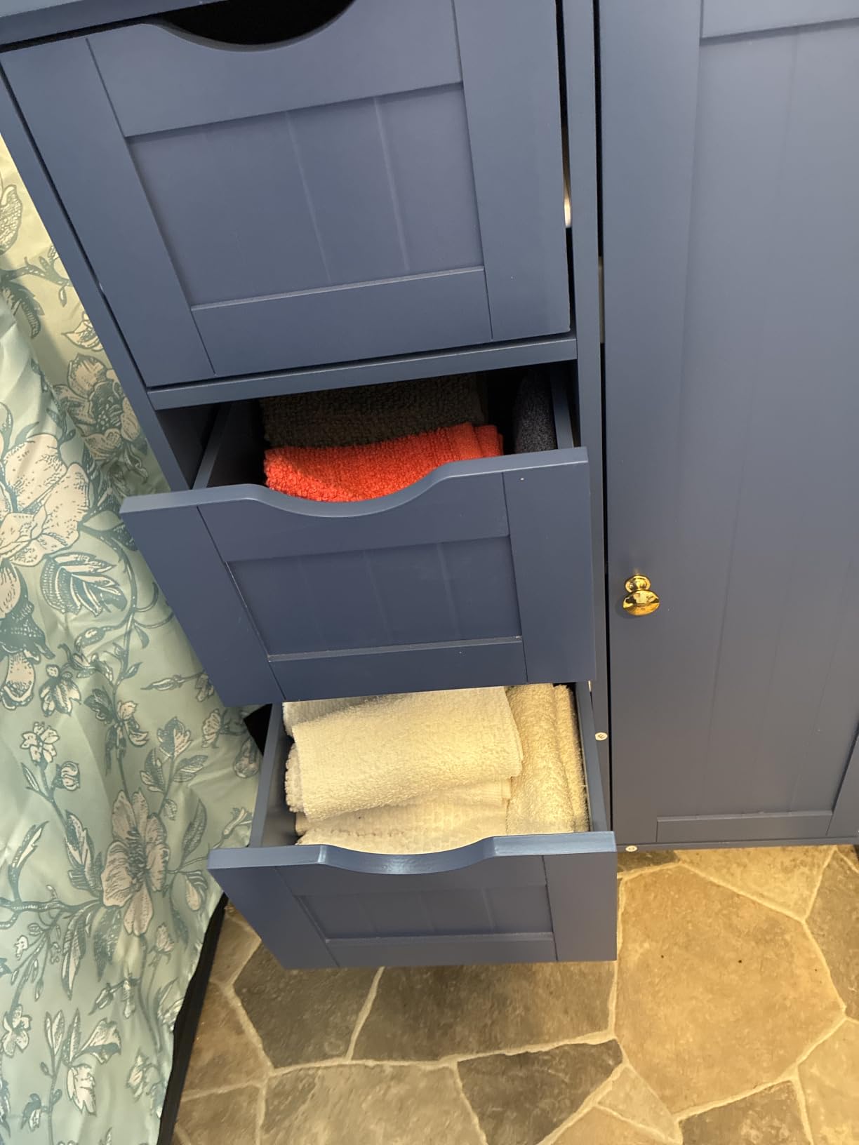 VASAGLE Bathroom Floor Storage Cabinet, Adjustable Shelves, Cloud White customer photo 1