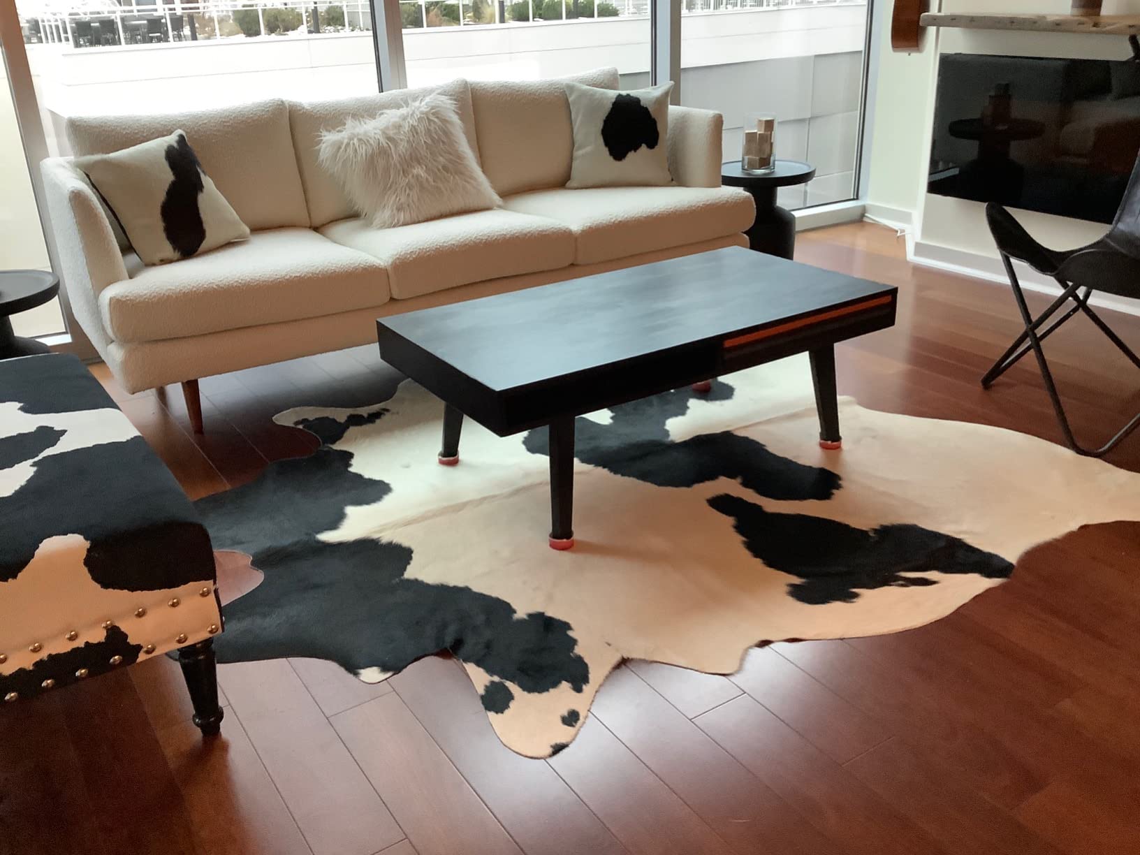 ecowhides 100% Genuine Brazilian Cowhide Rug, Black and White, One-of-a-Kind Real Hide, Luxury Cowskin Leather Area Rug, Natural Home Decor, 7 x 6 Feet customer photo 2
