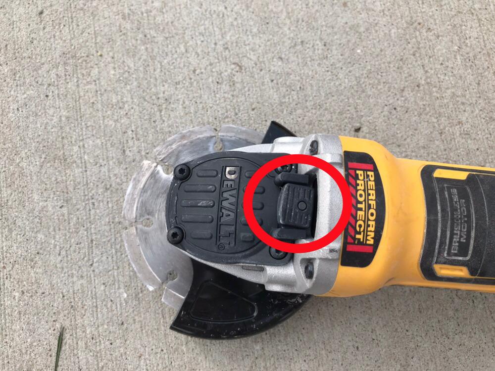 DEWALT 20V MAX* Angle Grinder Tool Cordless Brushless, 4 1/2 Inch, with Paddle Switch and Kickback Brake, Tool Only (DCG413B) customer photo 1