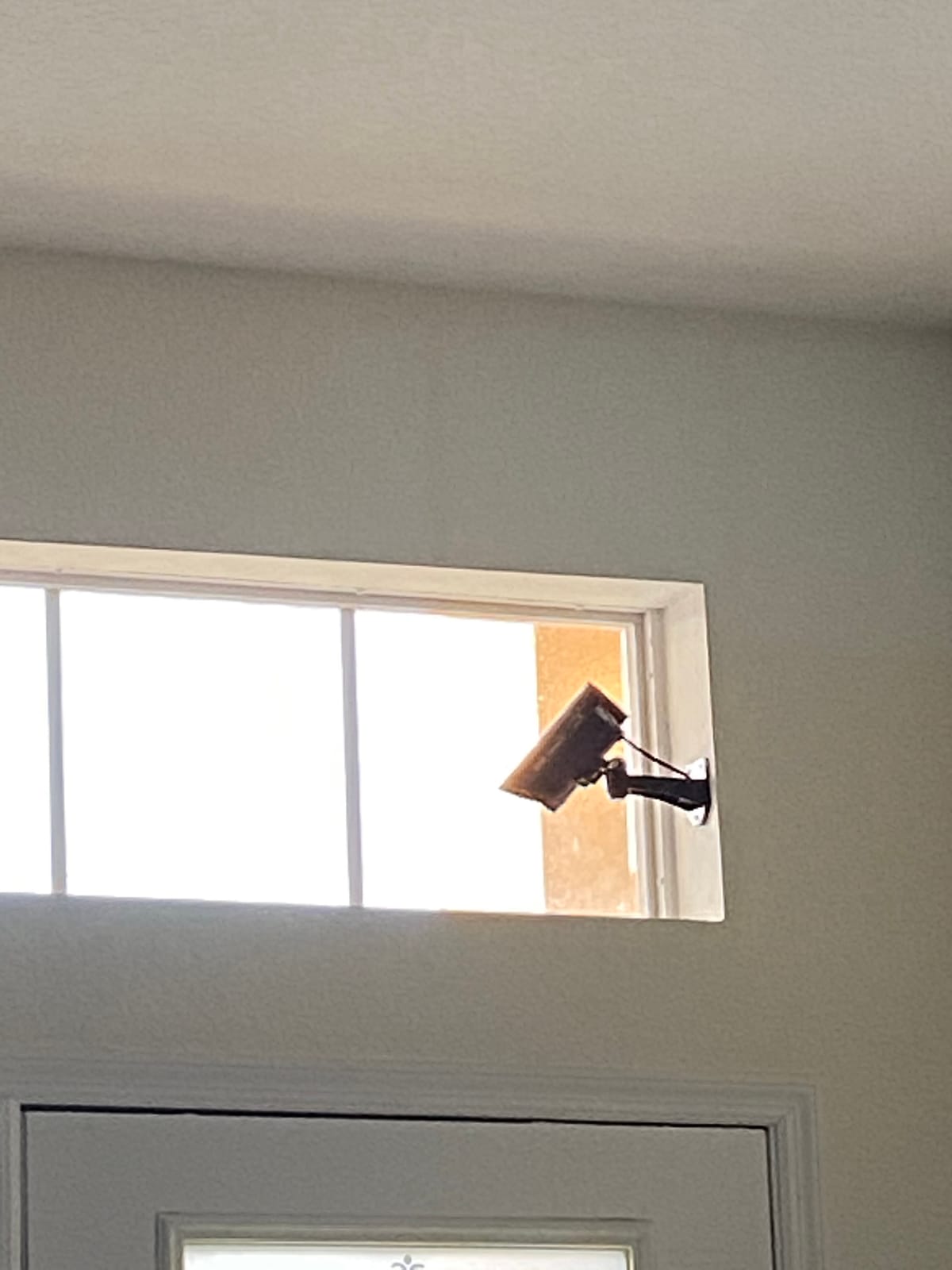 Dummy Security Camera, Fake CCTV Surveillance System (1, Black) customer photo 1