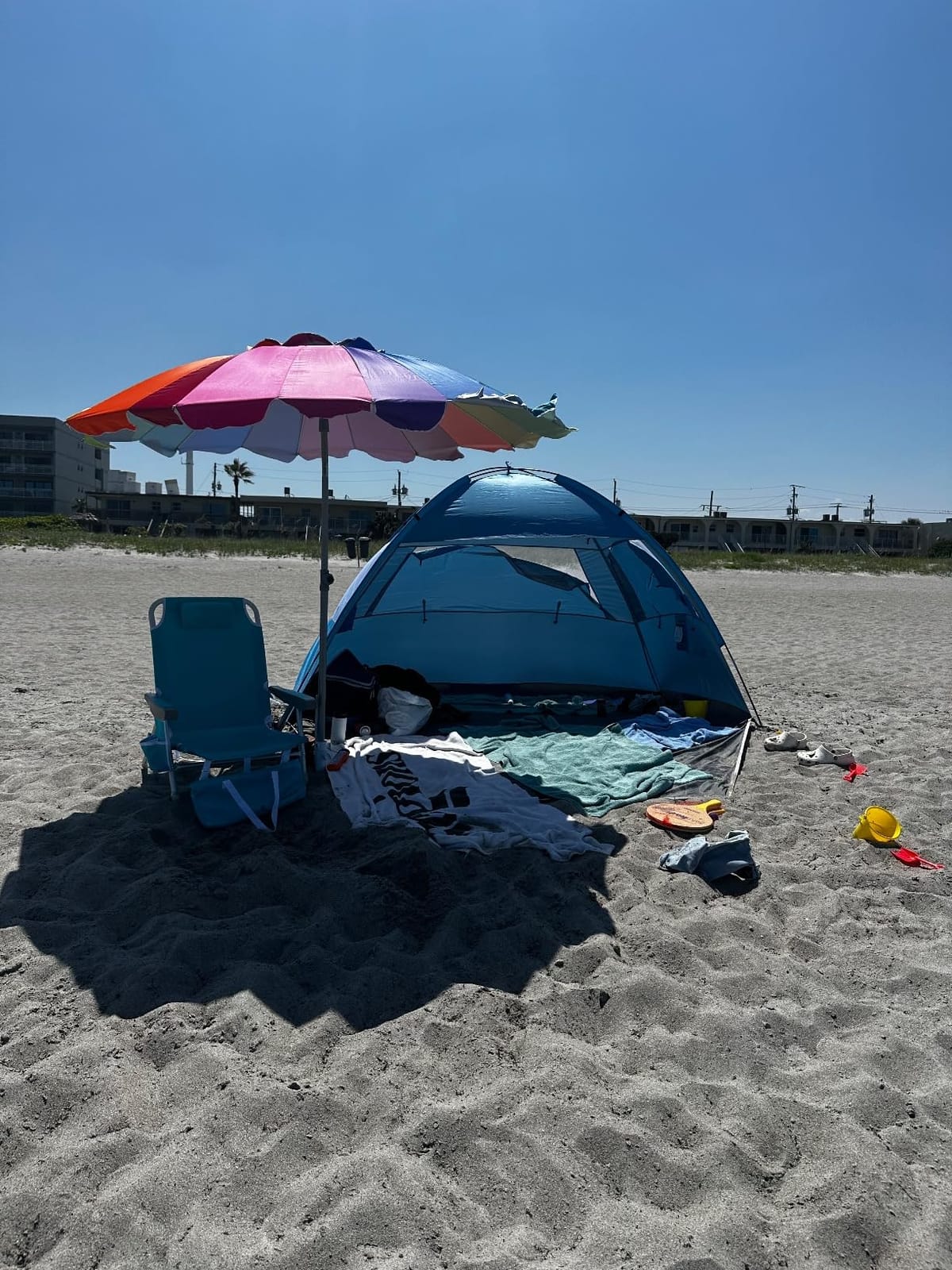AMMSUN 7.5ft Heavy Duty HIGH Wind Beach Umbrella with sand anchor Vent Tilt Portable Sun Shelter, UV 50+ Protection Outdoor Sunshade Umbrellas Carry Bag for Patio Garden Pool Backyard Multicolor Blue customer photo 2