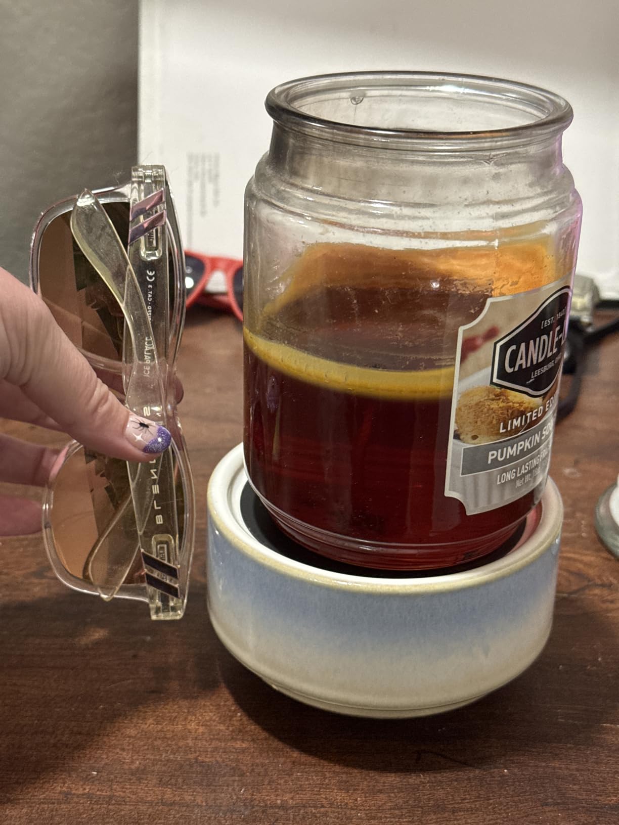Candle Warmers ETC 2-in-1 Candle and Fragrance Warmer for Warming Scented Candles or Wax Melts and Tarts with to Freshen Room, Pewter Walnut customer photo 1