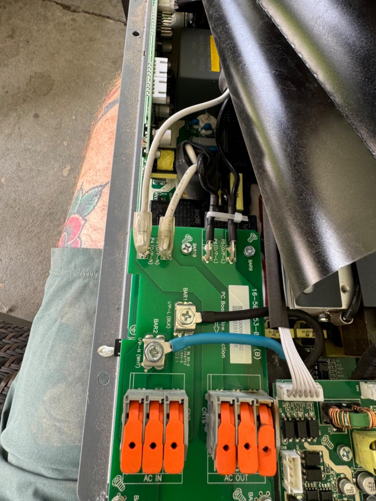 Xantrex Freedom XC 2000 817-2080 Power Inverter customer photo 2