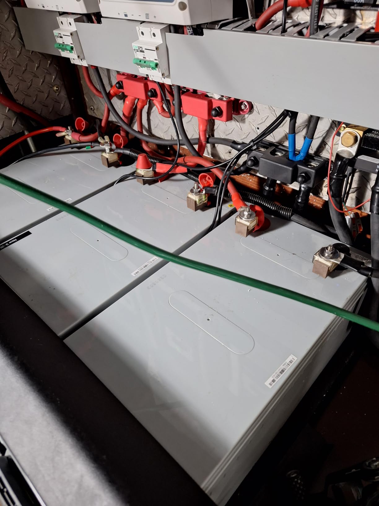 Renogy 12 Volt 100Ah Deep Cycle AGM Battery, Lead Acid Solar Battery customer photo 1