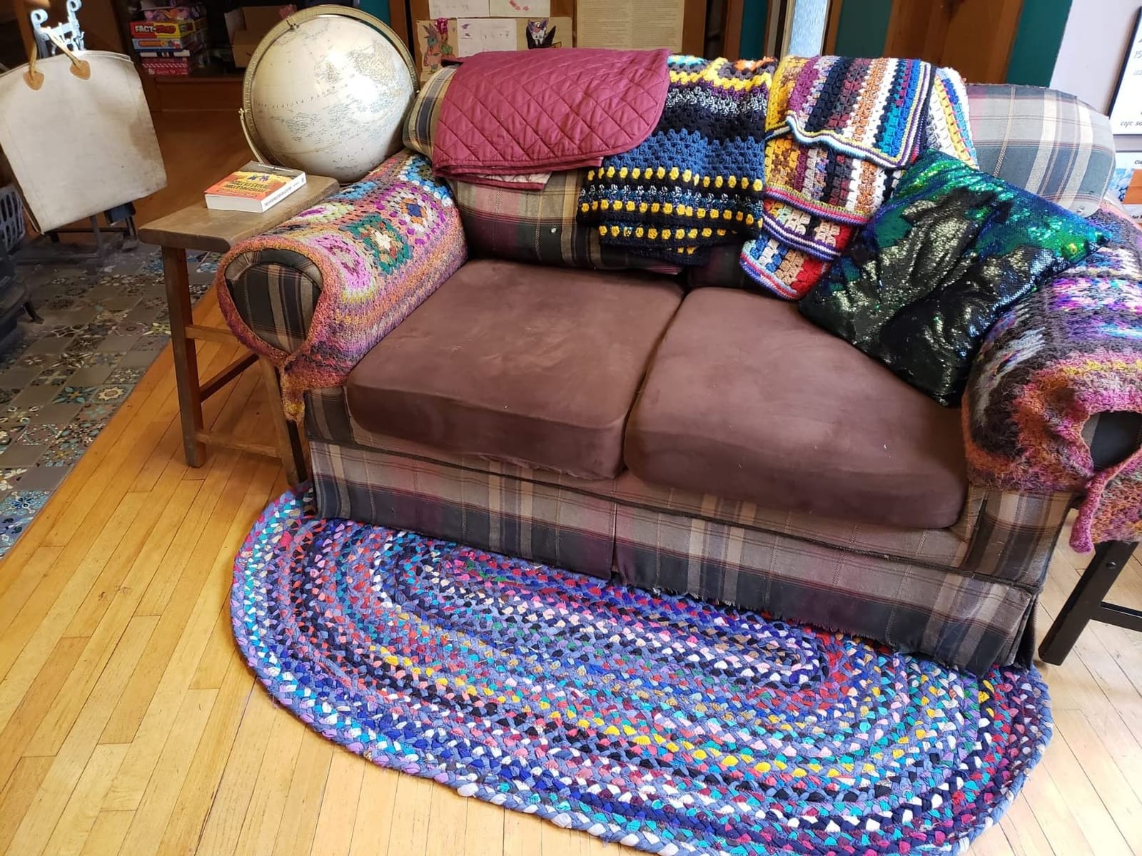 nuLOOM Tammara Blue Multicolor Ombre Braided Area Rug, Oval 4' x 6' customer photo 1