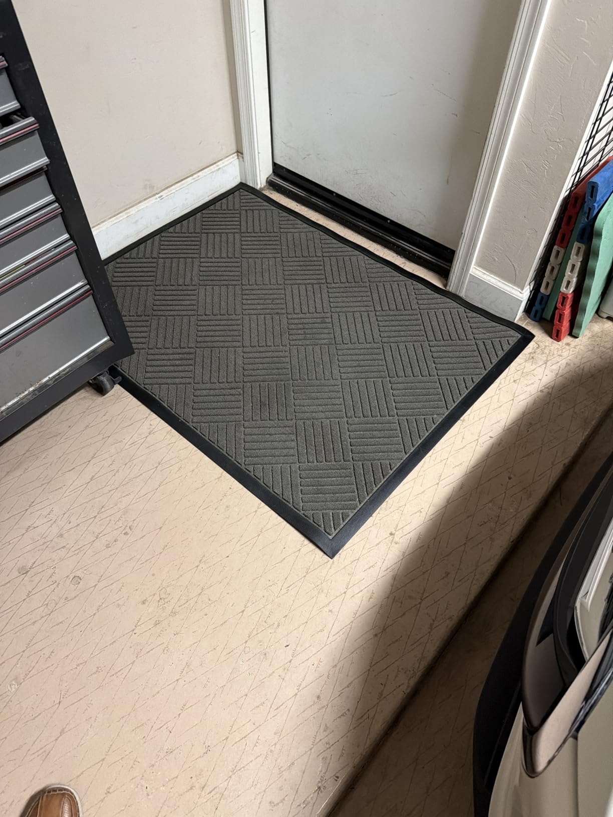 GORILLA GRIP WeatherMAX Door Mat, Indoor Outdoor Use, 35x23, Gray Diamond customer photo 2