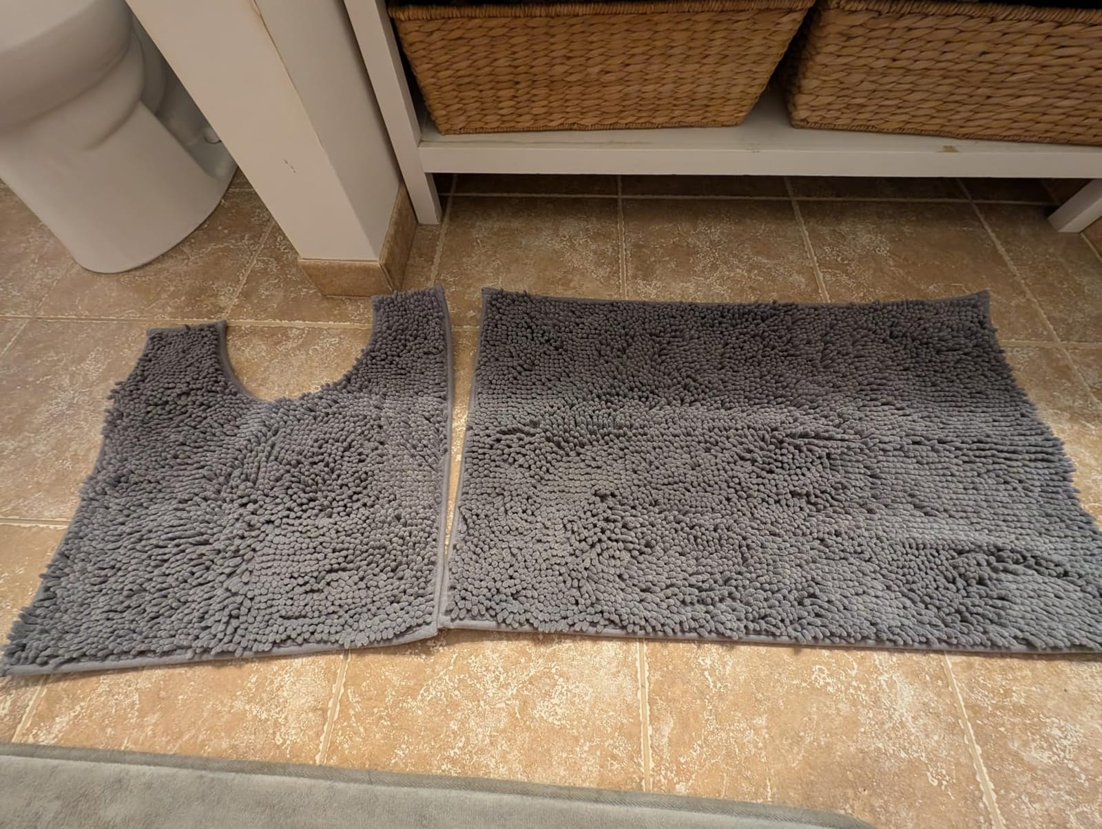 LuxUrux Bathroom Rugs Sets 2 Piece, Bathroom Rug Set, Soft Absorbent Chenille Bath Mat & Contour Toilet Rug, Non Slip, Quick Dry, Machine Washable Shaggy Bathroom Mats (Gray, 20