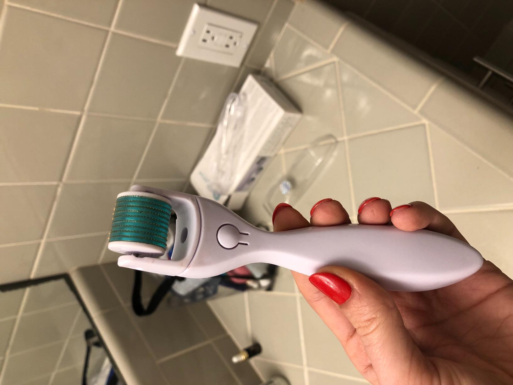 Derma Roller Microneedle 6 Piece Kit [DERMAROLL by Prosper Beauty] Face Roller with 4 Replaceable Heads Exfoliation Microdermabrasion Micro Derma Skin Care Tool Dermaplaning Microneedling customer photo 2