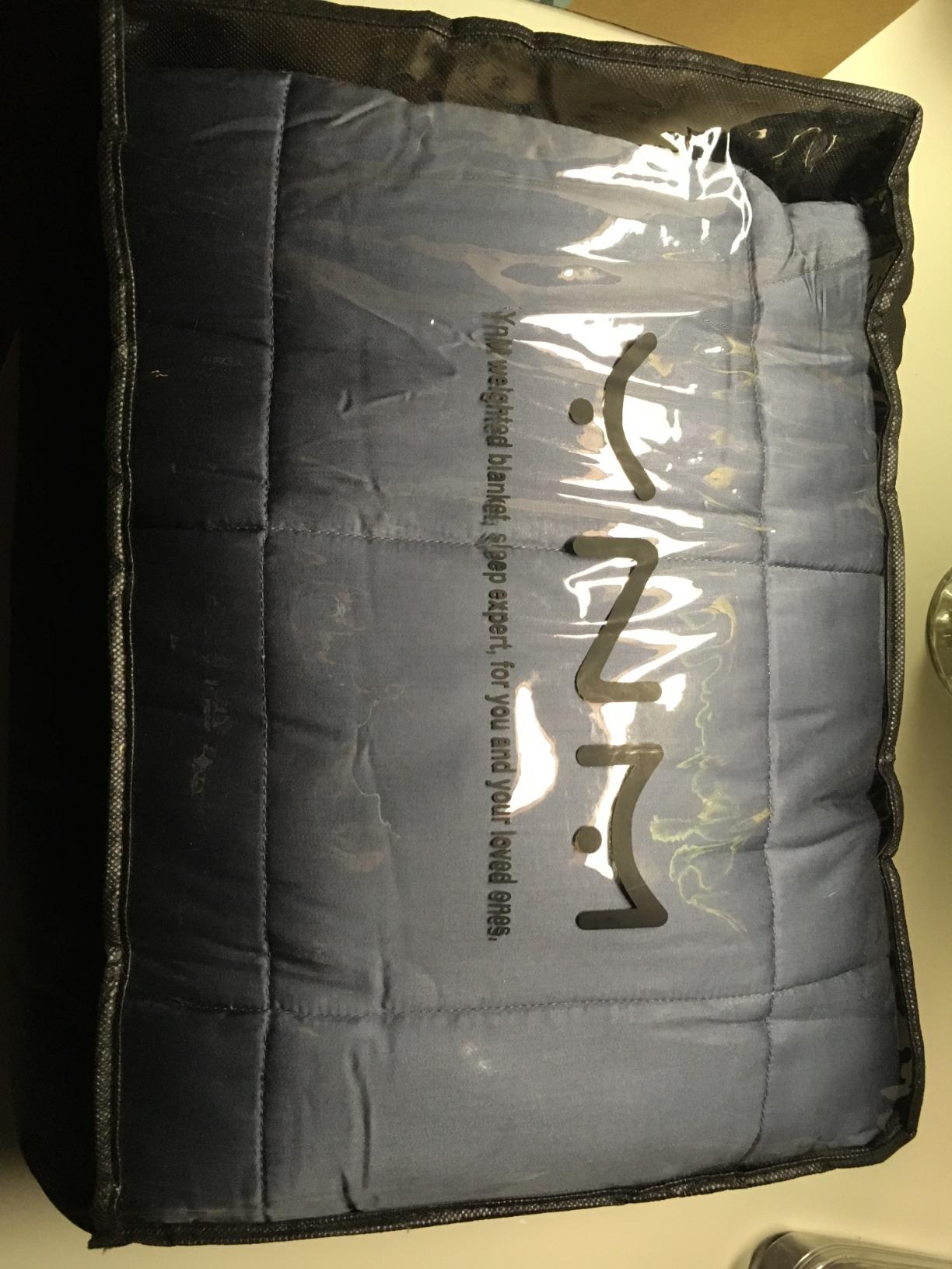 YnM Cooling Weighted Blanket for Adults, 15lbs Heavy Bed Throw for One Person of 140lbs, Perfect for Hot Sleepers or Warm Climates with Rayon/Glass Beads(60x80 Inches, Queen Bed, Sea Grass) customer photo 2