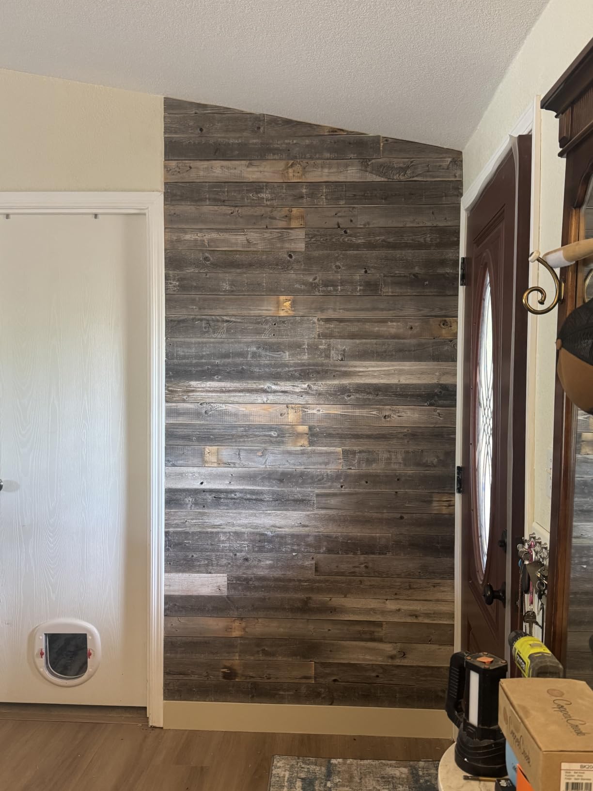 Rockin' Wood Real Wood Nail Up Application Rustic Reclaimed Naturally Weathered Barn Wood Accent Paneling Board Planks for Home Walls (10 Square feet) customer photo 2