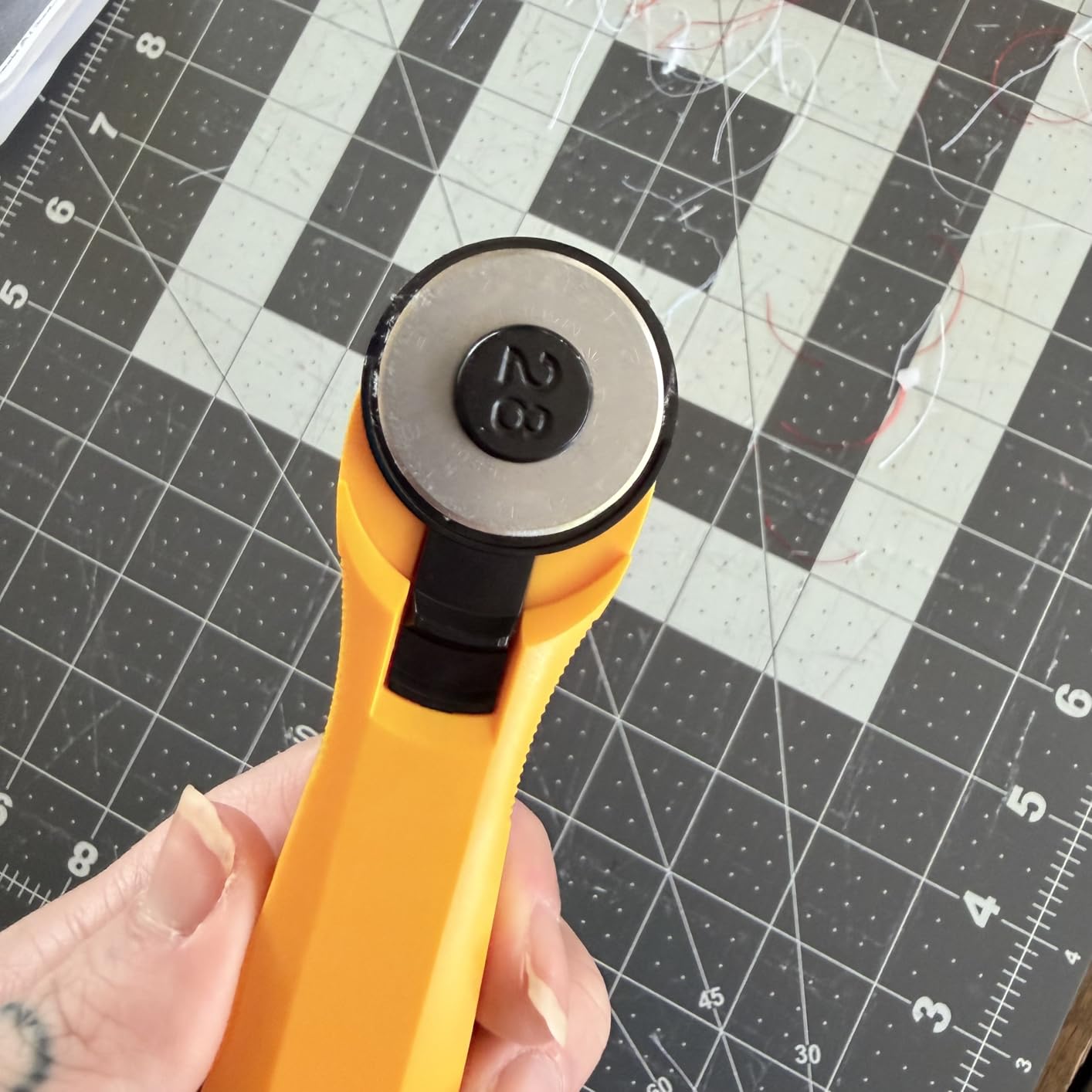 OLFA 28mm Quick-Change Rotary Cutter (RTY-1/C) - Tungsten Steel Blade customer photo 2