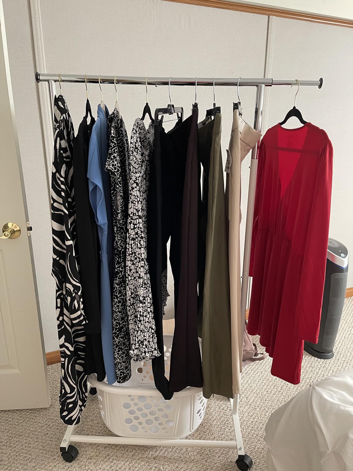 Simple Houseware Standard Rod Garment Clothing Rack, Black customer photo 1