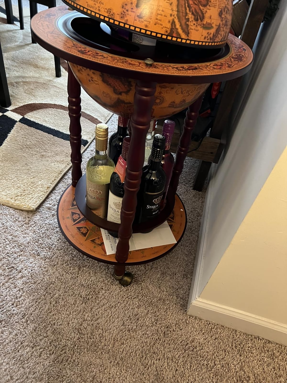 Goplus Globe Bar, 17.5” Globe Bar Liquor Cabinet with Wheels, Bottom Shelf, Old World Map, 16th Century Italian Replica Bar Globe, Retro Wine Stand, Globe Bar Cart for Dining Room Living Room Home customer photo 1