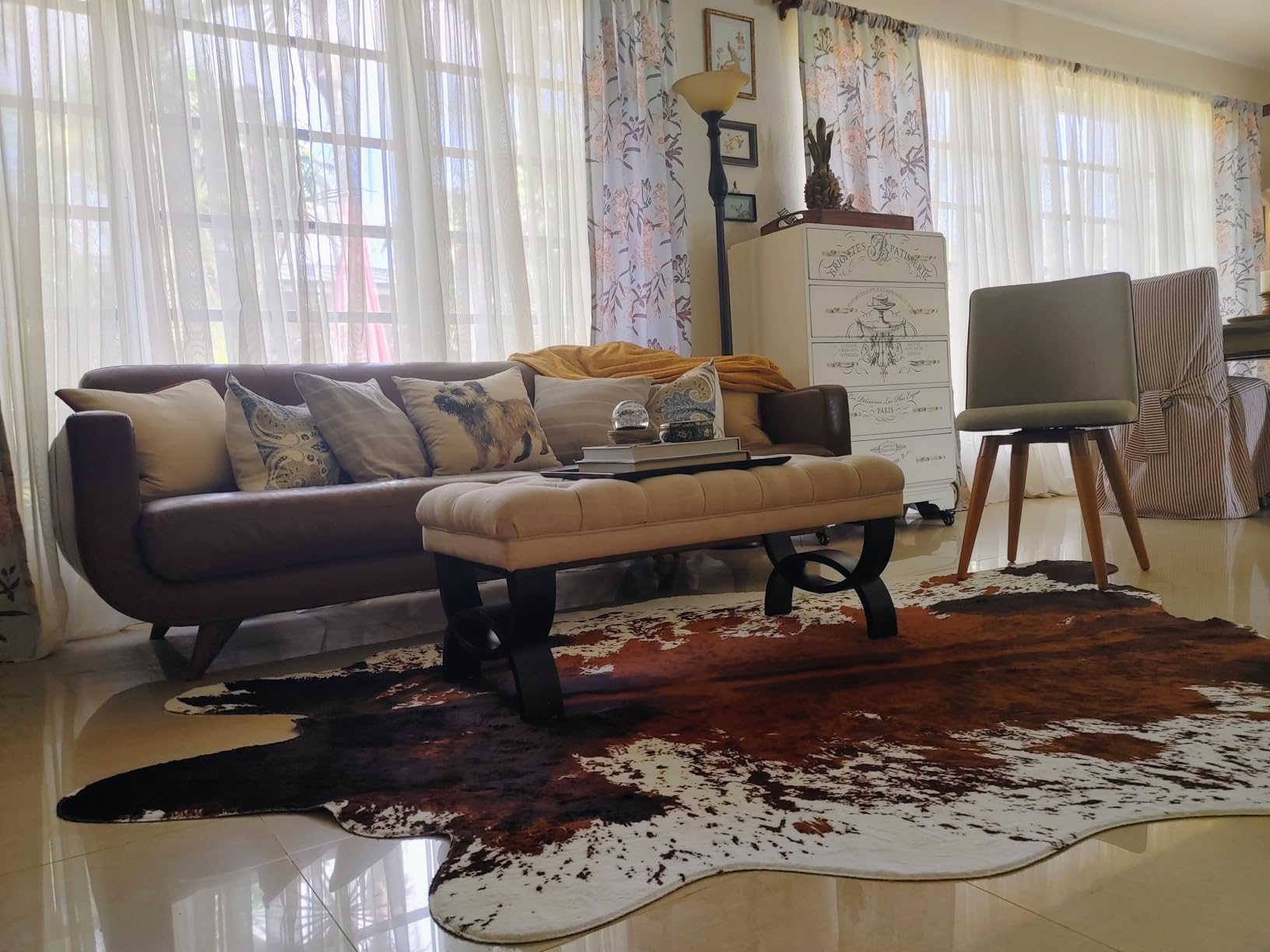 Faux Cowhide Rug 4'7