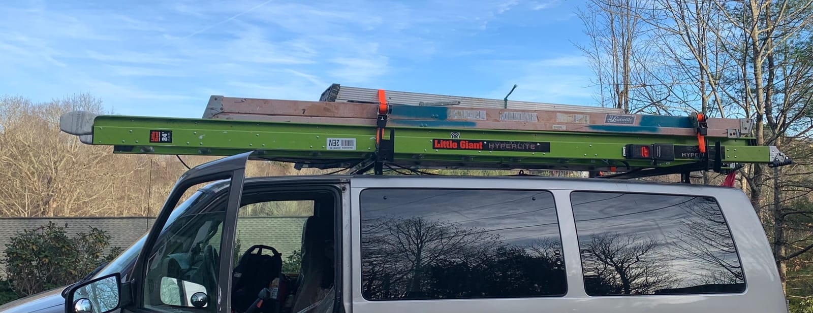 TAC Universal 2 Bars Roof Ladder Rack 600 LBS Capacity Utility Adjustable Cross Bar with Stopper for Van Without Rain Gutter Fit for Kayak Canoe Ladder Lumber Pipes Cargo Carrier Accessories customer photo 1