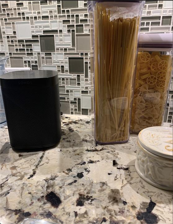 Sonos One (2019) - White customer photo 2
