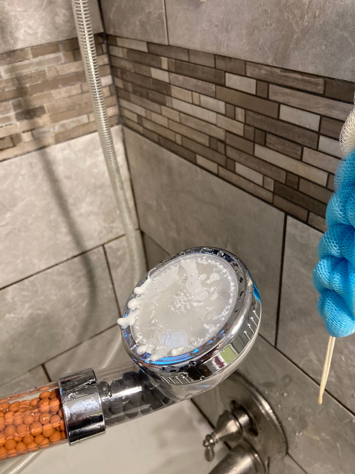 Nosame® Led Shower Head, Filter Filtration High Pressure Water Saving 7 Colors Automatically No Batteries Needed Spray Handheld Showerheads 1.6 GPM for Dry Skin & Hair customer photo 2