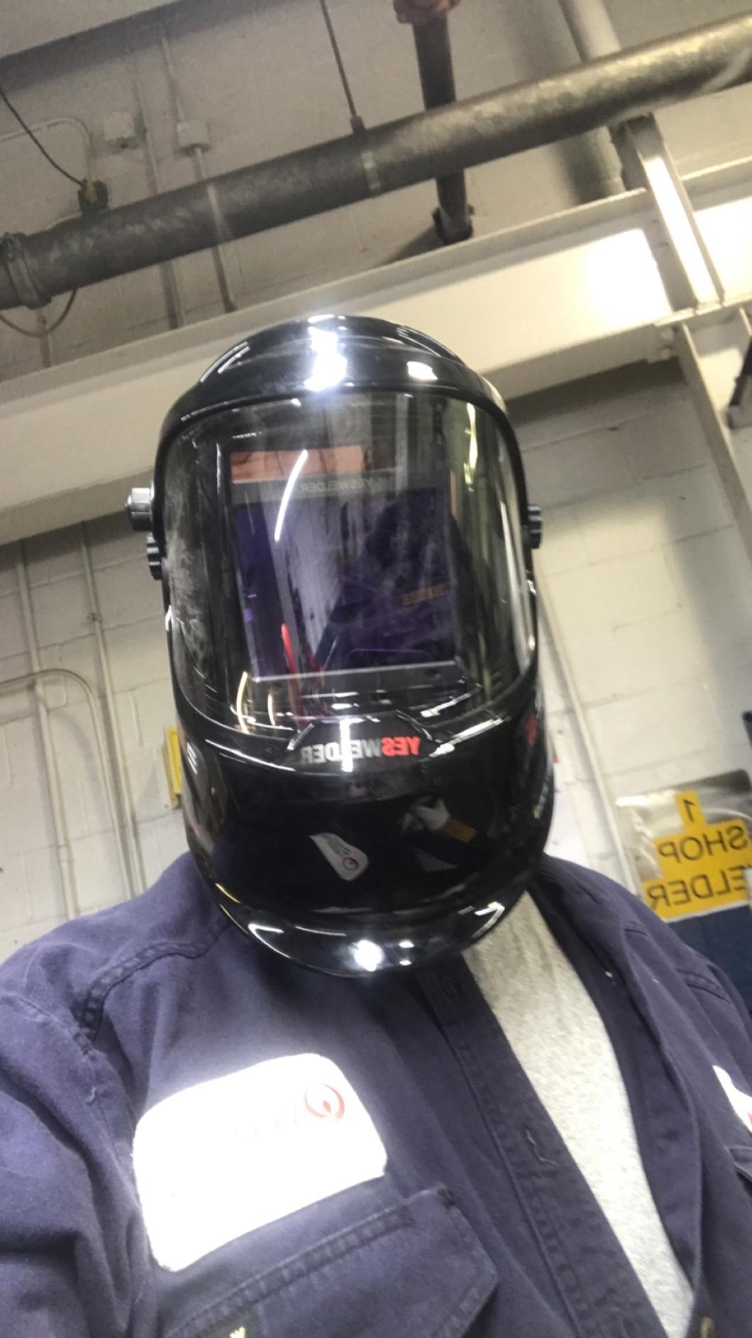 YESWELDER Auto Darkening Welding Helmet with LED, 180° View, LYG-Q800D customer photo 2