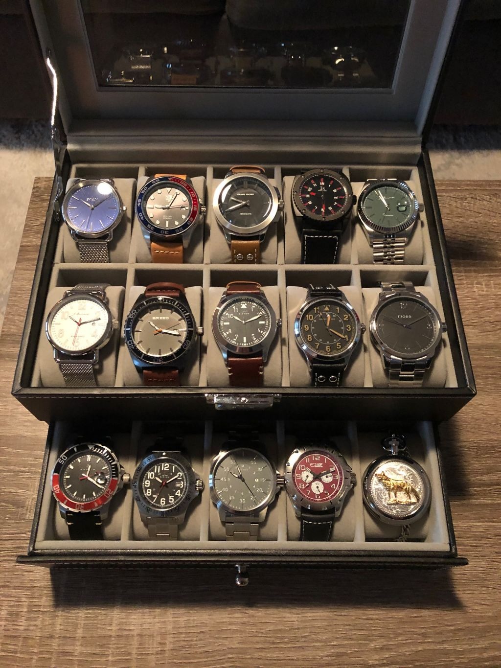 BEWISHOME Watch Case, 20-Slot Watch Box Organizer with Large Glass Lid customer photo 2