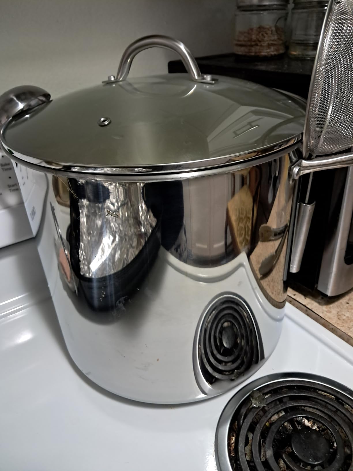 HOMICHEF 12 Quart LARGE Stock Pot with Glass Lid - NICKEL FREE Stainless Steel Healthy Cookware Stockpots with Lids 12 Quart - Mirror Polished Induction Pot - Commercial Grade Soup Cooking Pot customer photo 1