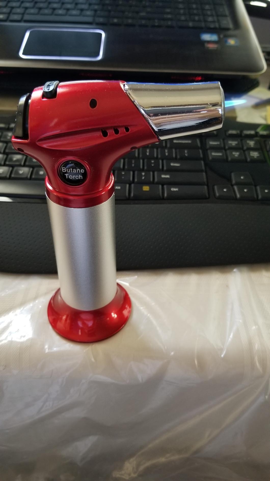 Kollea Culinary Torch, Refillable Butane Kitchen Torch with Lock, Red customer photo 2