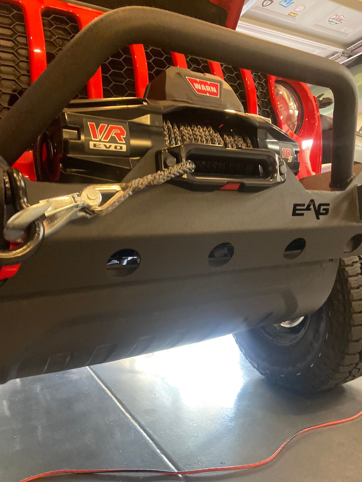 WARN VR EVO 10-S Electric 12V Winch 10,000 lb Pull Capacity - 103253 | Synthetic Rope, IP68 Waterproof, High-Performance, Off-Road Recovery, Winch for Jeeps, SUVs, and Light Trucks customer photo 1