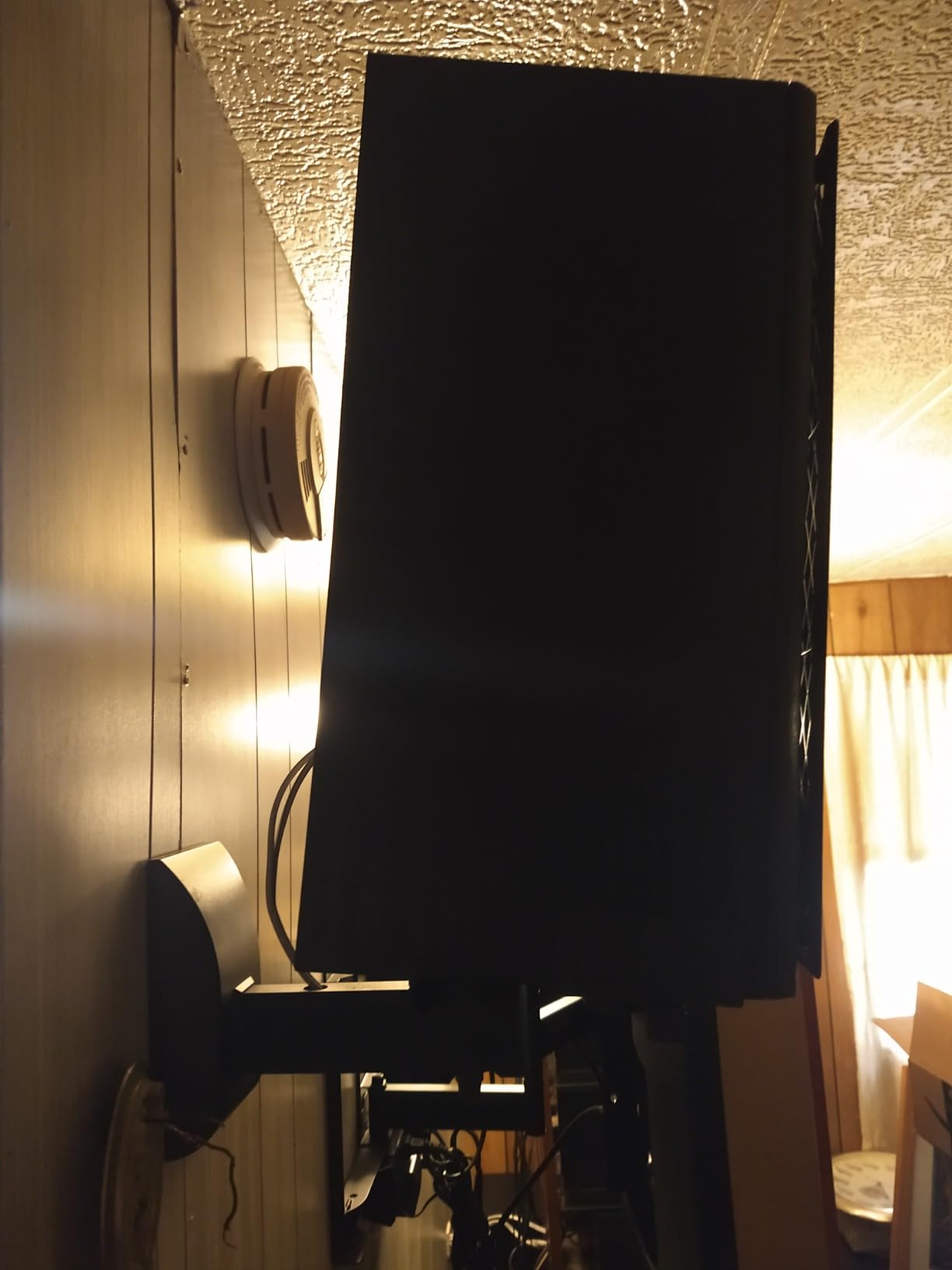 suptek Speaker Wall Mount Adjustable for Large Bookshelf Speaker Mounts customer photo 1