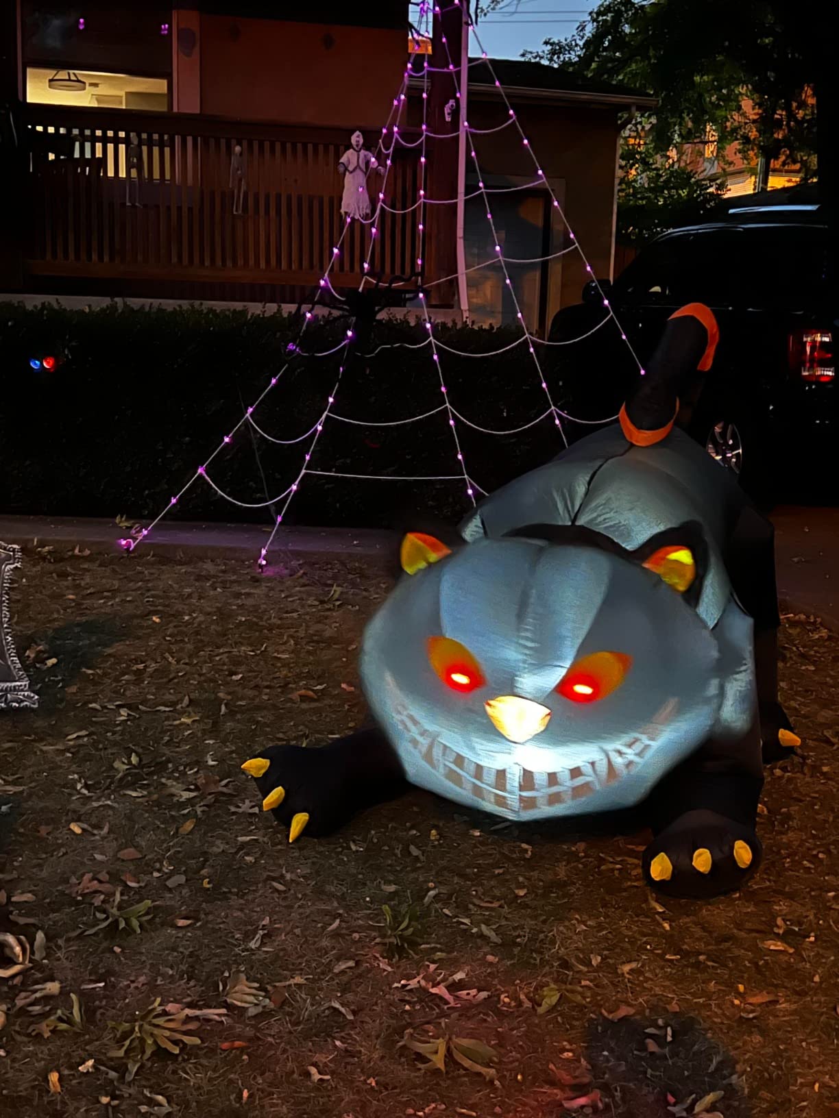 GOOSH 6 FT Halloween Inflatables Outdoor Black Cat with Shakable Head, Blow Up Yard Decoration with LED Lights Built-in for Holiday/Party/Yard/Garden customer photo 2