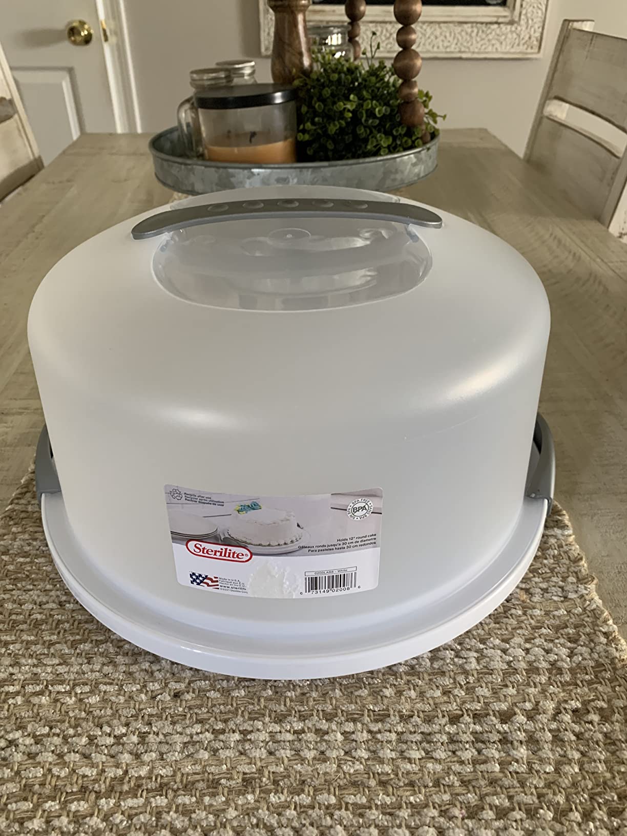JOEY'Z EXTRA LARGE Cake Carrier - Holds up to 12 Inch 3-Layer Cake - White customer photo 2