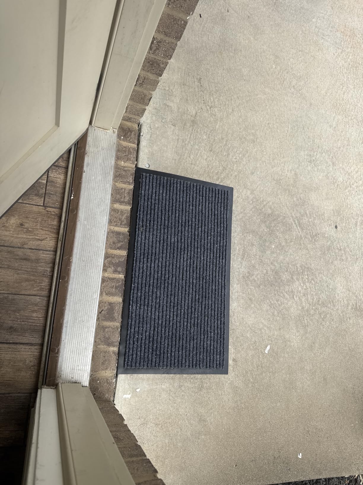 Front Door Mat, Indoor Outdoor Welcome Entryway Doormat, 30x17 Steel Gray customer photo 1