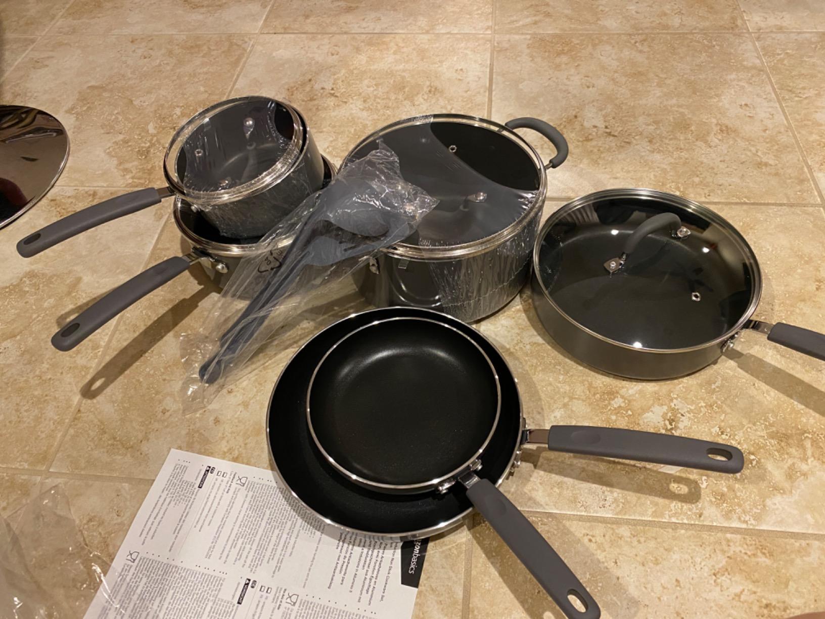 Amazon Basics Non-Stick Cookware Set, Pots and Pans with Lids, Hard Anodized Aluminum, Dishwasher Safe, Oven Safe, Black, 12-Piece customer photo 2