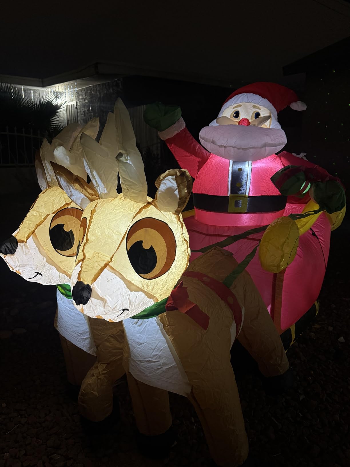 Joiedomi 6 FT Long Christmas Inflatable Santa on Sleigh with 2 Reindeer, Inflatable Christmas Yard Decorations with Build-in LED, Blow Up Xmas Decorations Outdoor for Party Yard Garden Lawn Décor customer photo 1