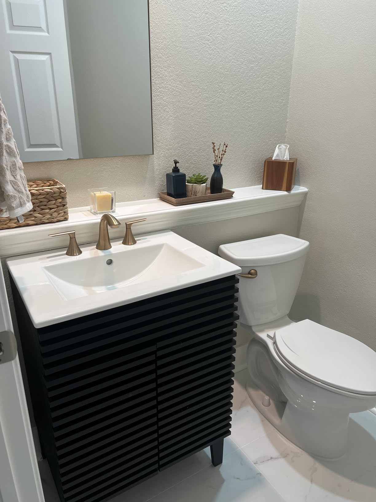 Modway Render Mid-Century Bathroom Vanity With Sink in Walnut White,24 Inch customer photo 2