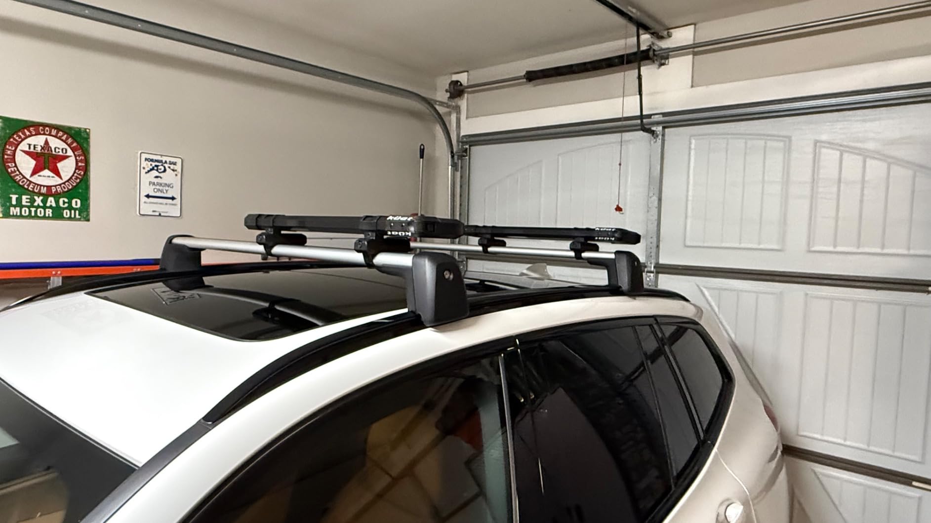 Kuat Switch Ski/Snowboarding Rack with Integrated Locks, Switch 6-6 Skis customer photo 1