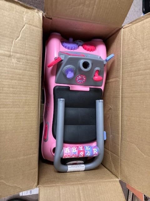 Radio Flyer Creativity Car, Toddler Ride On Toys, for Toddlers 1-3 customer photo 1