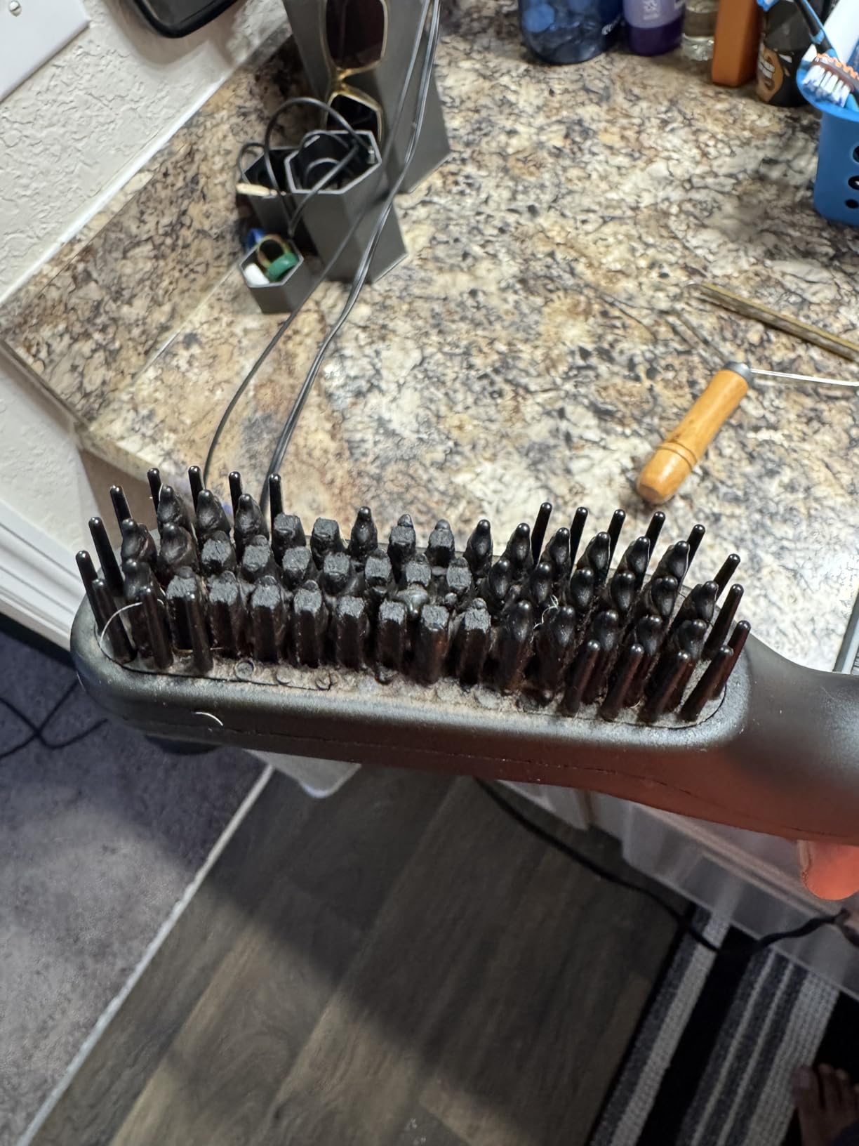 Beard Straightener for Men w/Beard Oil,Balm,Comb,E-Book for All Beard Type customer photo 1