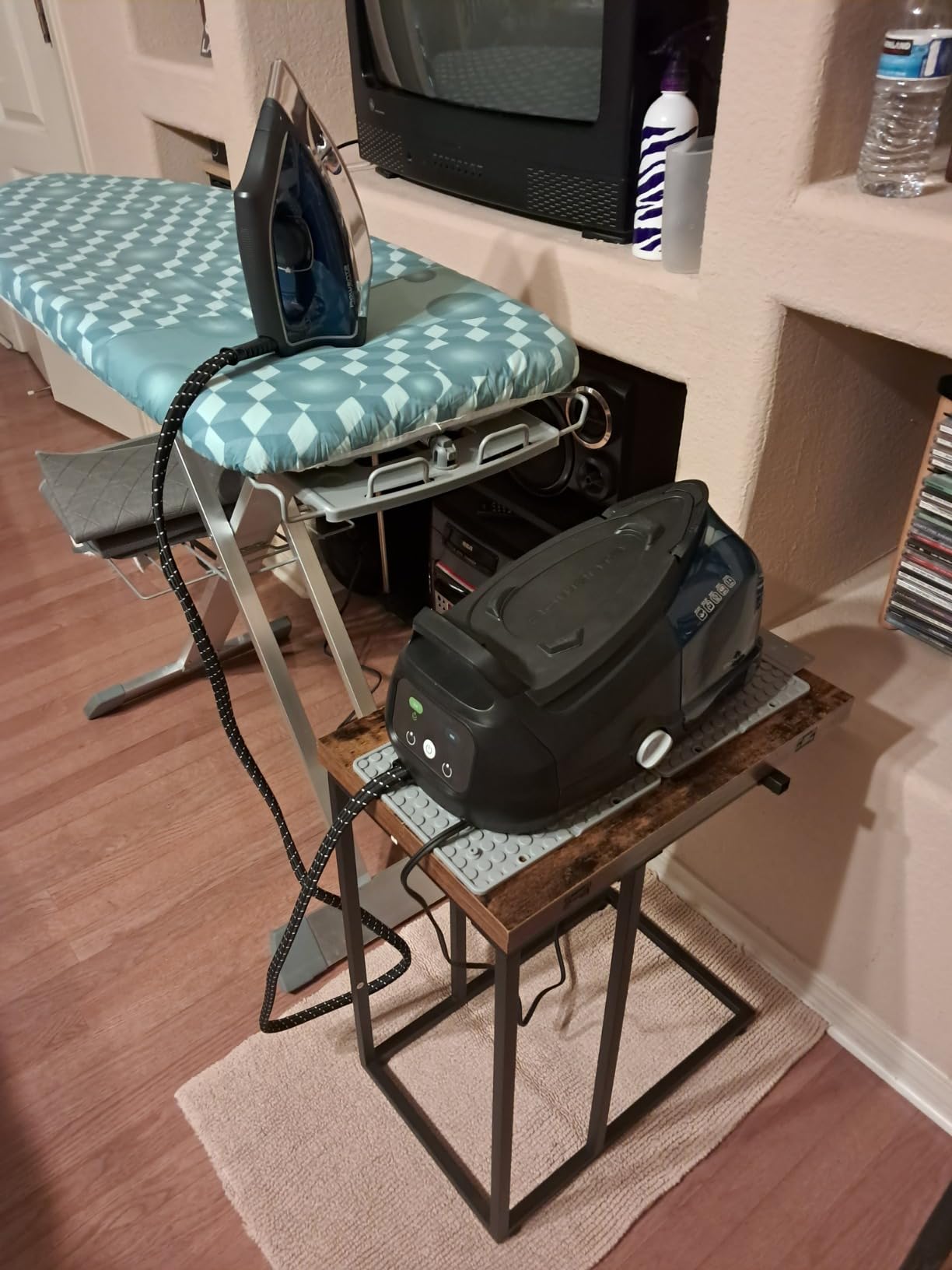 Rowenta Steam Station, Stainless Steel Soleplate, Professional Iron Steamer for Clothes, 1.1L Removable Tank, Fast Heat Up, 1800 Watts, Blue Clothes Iron, DG8624 customer photo 2